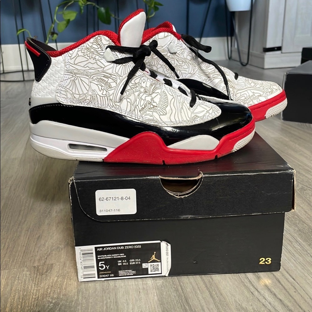 Jordan dub zero